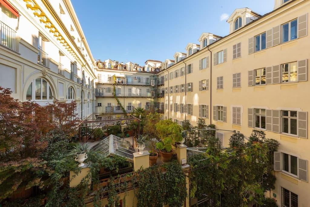 Splendido Appartamento In Piazza San Carlo Торино Екстериор снимка