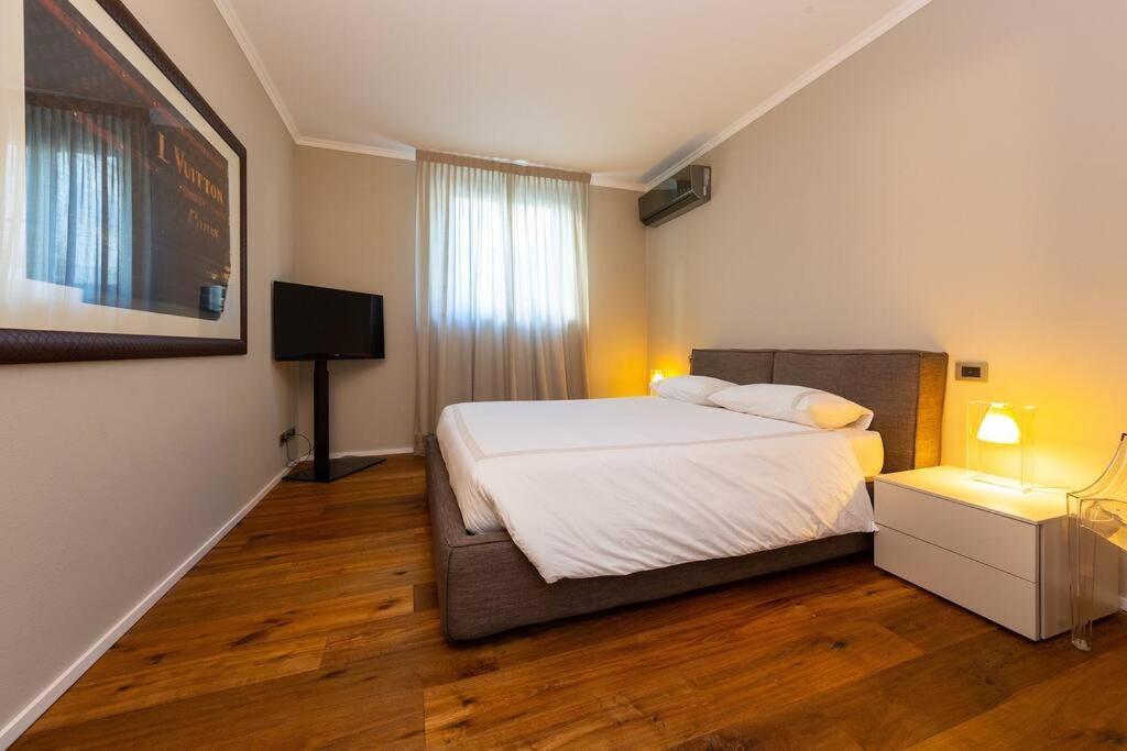 Splendido Appartamento In Piazza San Carlo Торино Екстериор снимка
