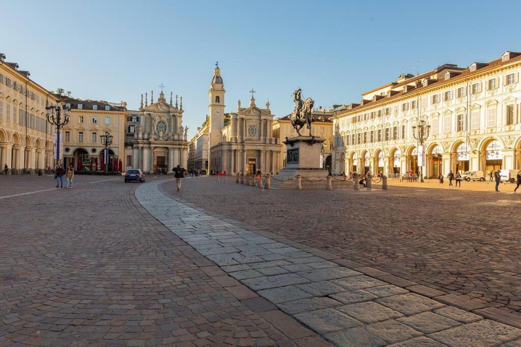 Splendido Appartamento In Piazza San Carlo Торино Екстериор снимка